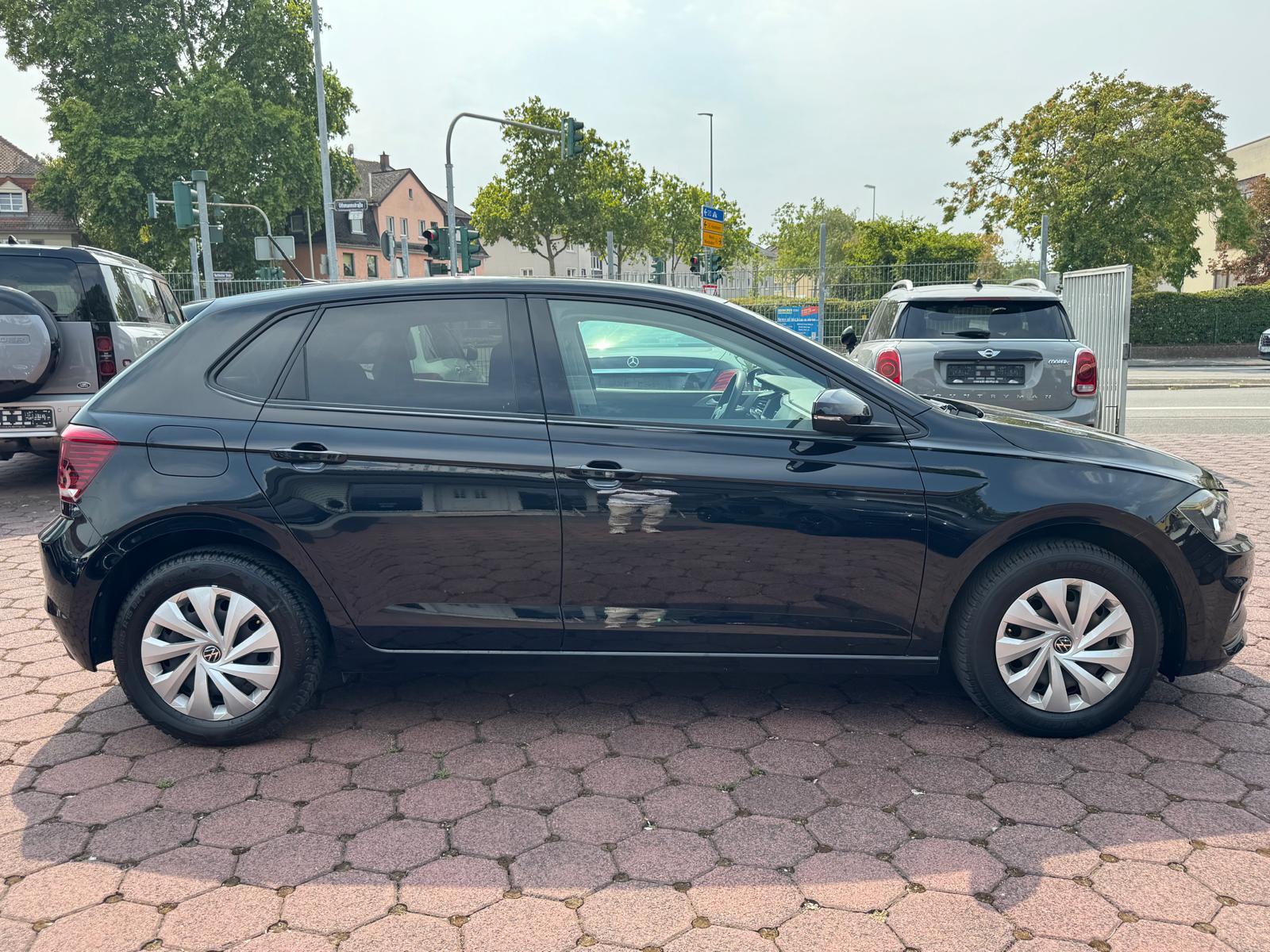Volkswagen Polo Comfortline KEYLESS CARPLAY PDC DAB, миниатюра 4