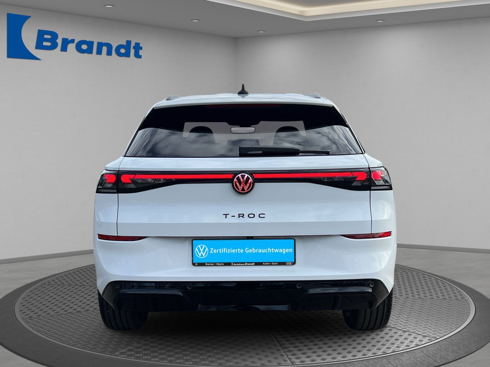 Volkswagen T-Roc 1.5 eTSI R-LINE DSG MATRIX KAMERA ACC AHK foto 5