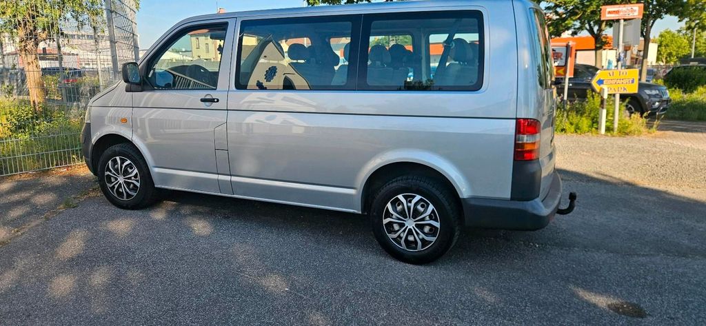 Image of Volkswagen T5 Multivan