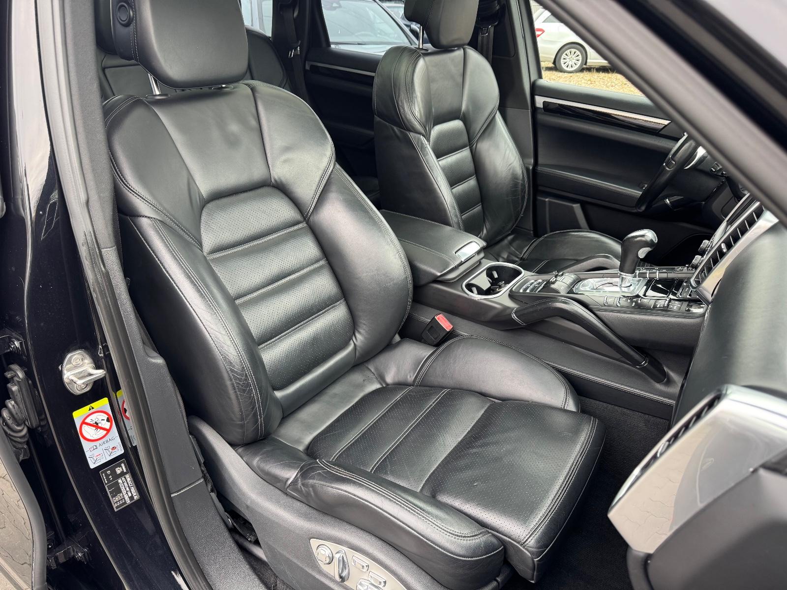PORSCHE CAYENNE 3.0 V6 245ch 4X4 BVA - HAYON ÉLECTRIQUE - PACK SPORT - TOIT PANORAMIQUE