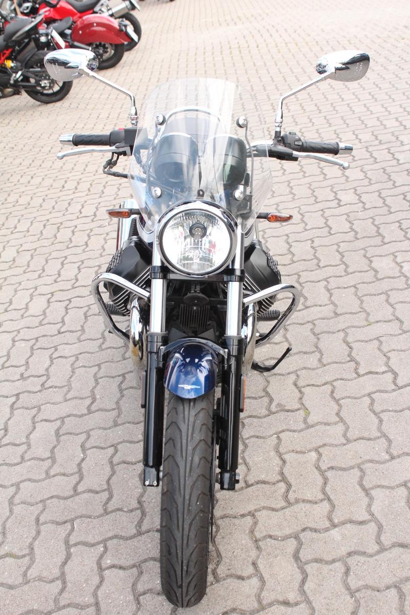 Moto Guzzi V7 850 IV Special