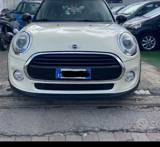 MINI Mini Mini 1.5 5 porte 1.5 diesel anno 2018 (auto