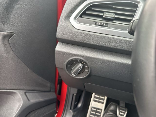 T-Roc 1.5 TSI Active, LED, RFK, Navi Klima Navi