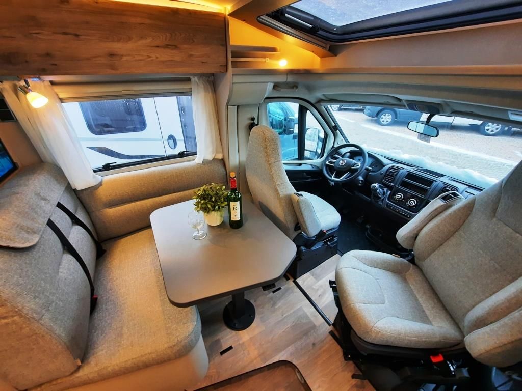 Fahrzeugabbildung HYMER / ERIBA / HYMERCAR Exsis-t 580 Pure Verfüg./Sparen Sie 18.823,- €