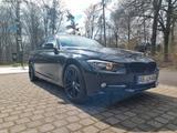 BMW 318d Sport Line Sport Line - gebrauchte BMW 318 aus dem Jahr 2013