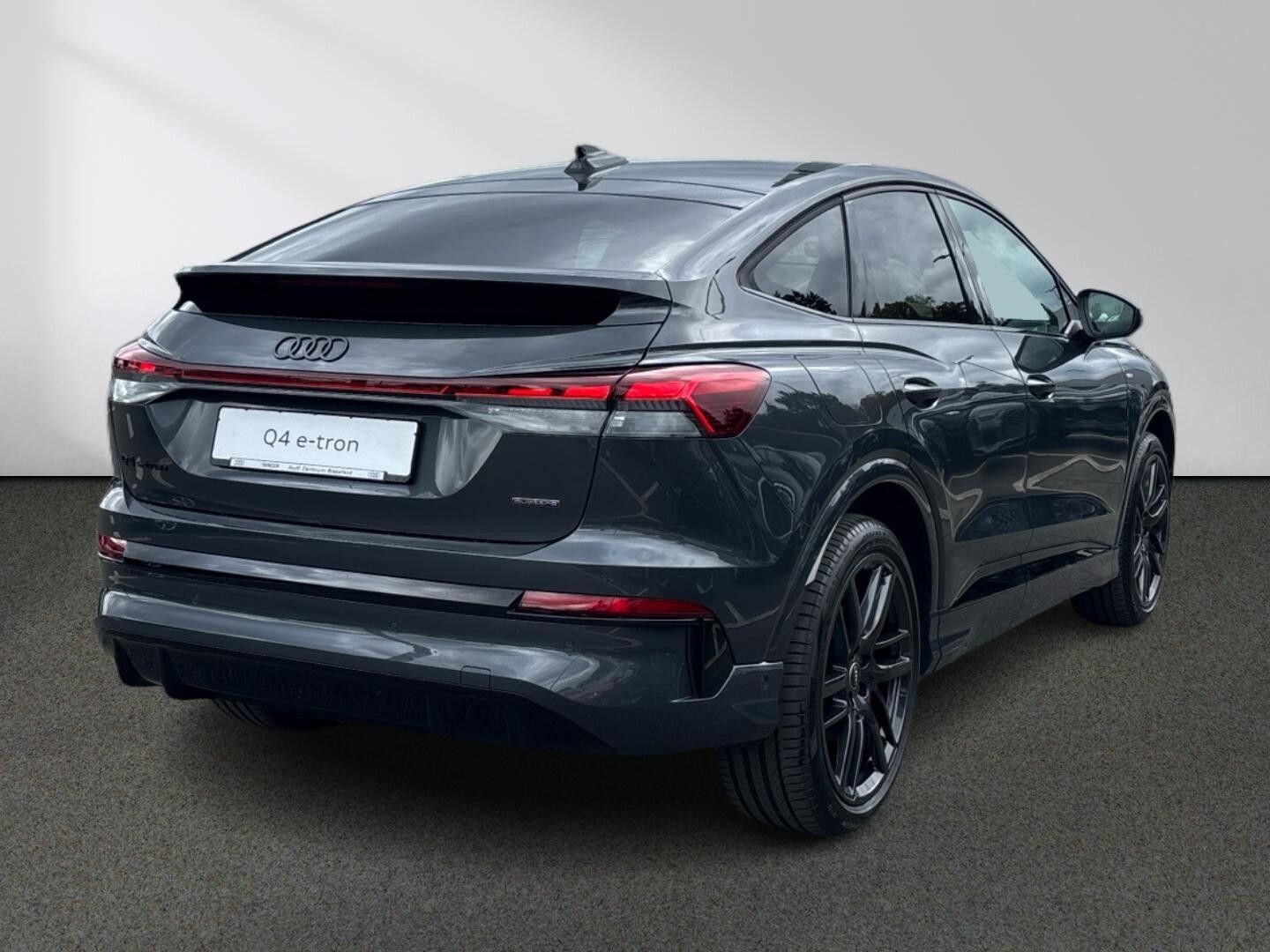 Audi Q4 e-tron Sportback quattro performance 360° Ka. imagem 3