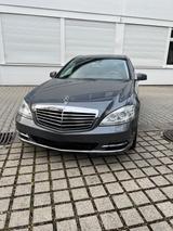 Mercedes-Benz Mercedes Benz S400 - Mercedes-Benz S 400 aus 2009