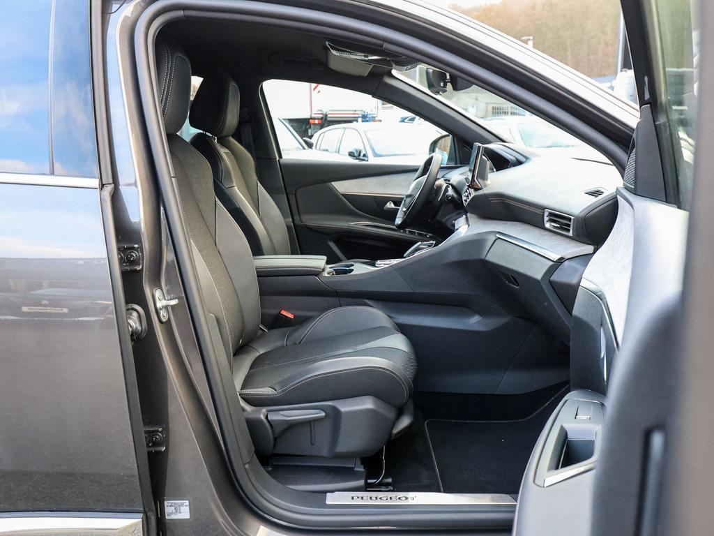 Peugeot 3008 GT Hybrid 225 e-EAT8 ACC LED 360° NAVI SHZ