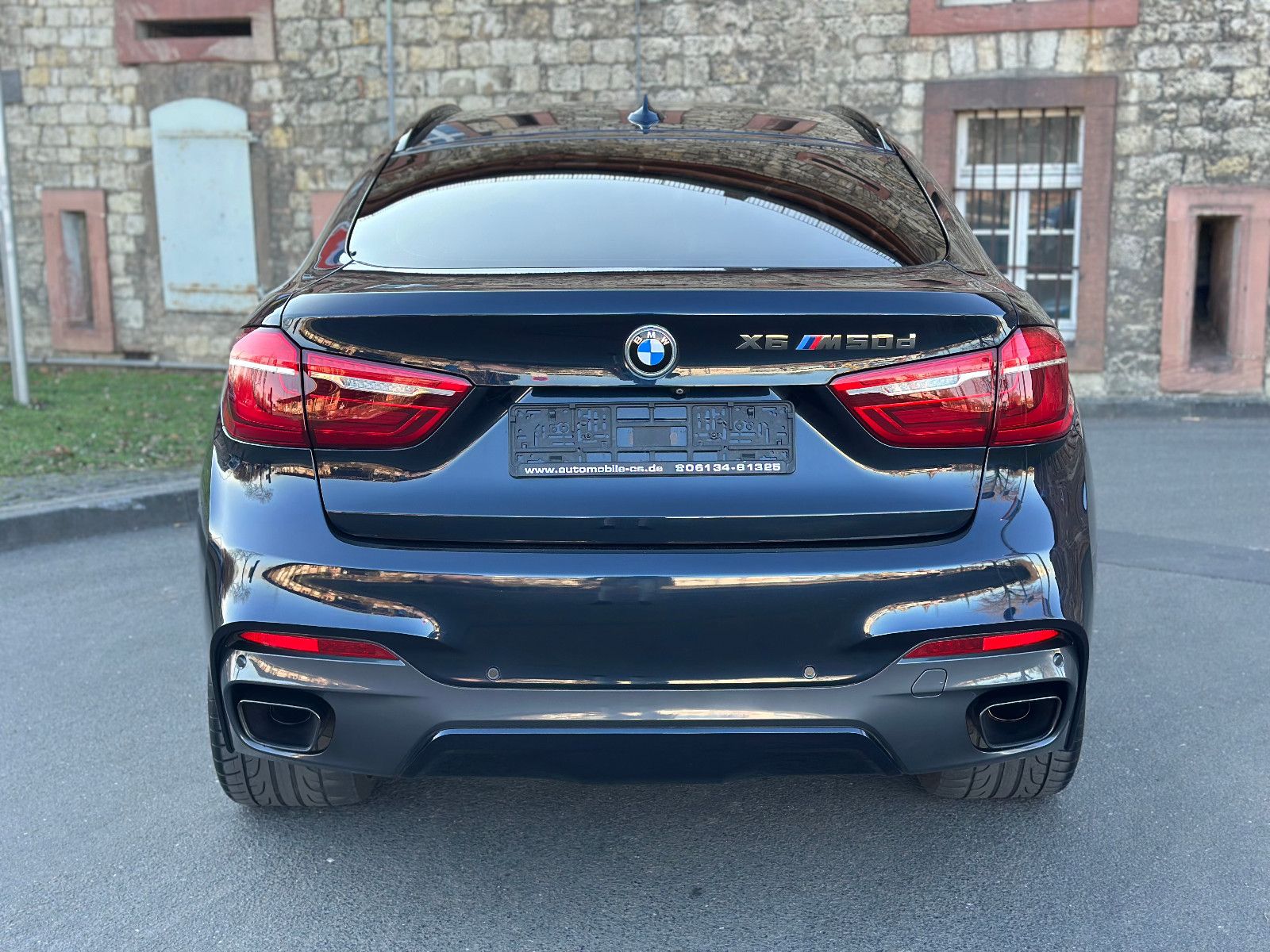 Fahrzeugabbildung BMW X6 M50 M SPORTPAKET*AHK+KAMERA*