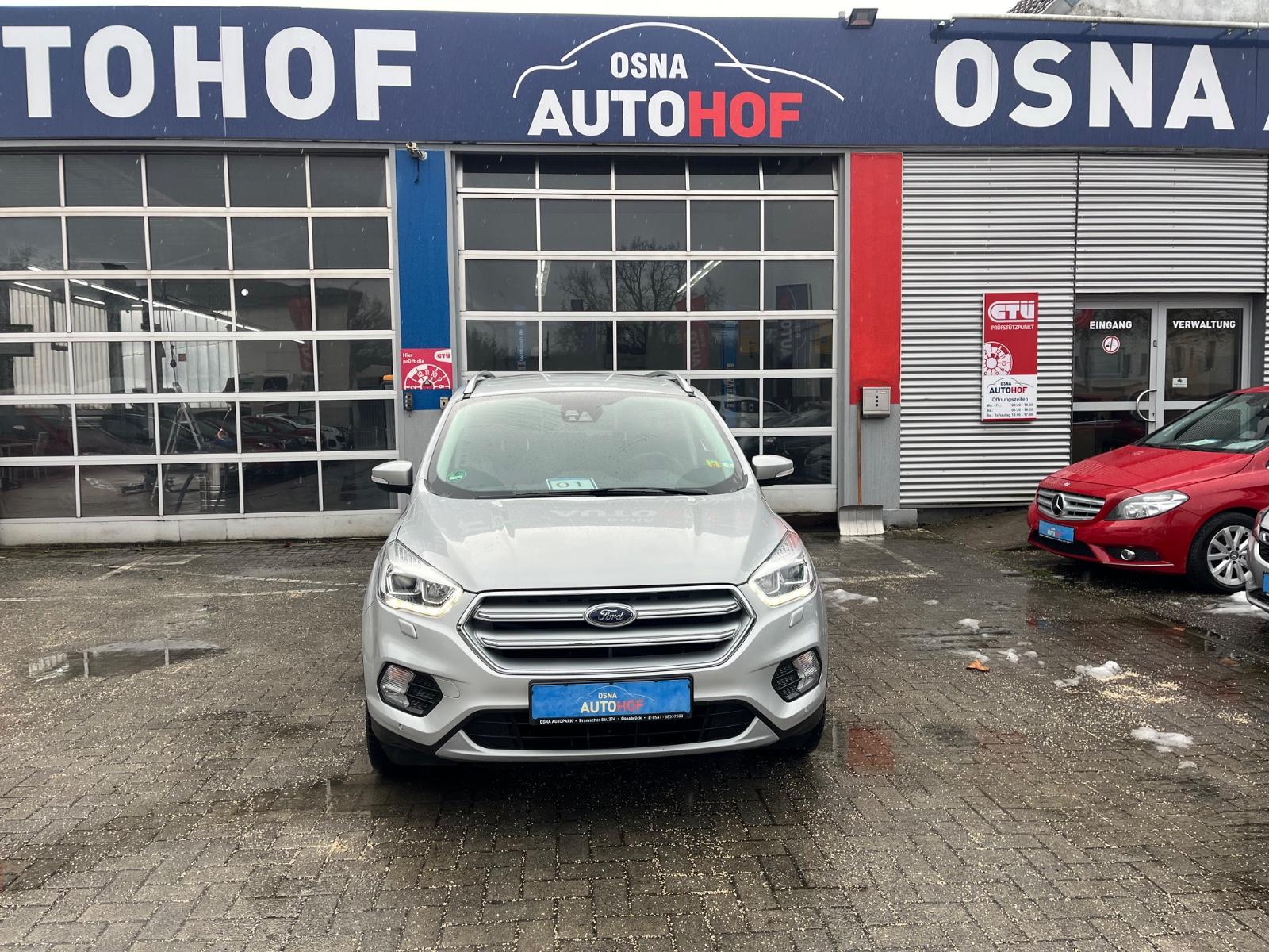 Ford Kuga Cool & Connect