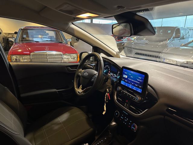 Fahrzeugabbildung Ford Fiesta Cool & Connect*NAVI*SHZ*CarPlay*1.HAND