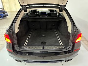 Fahrzeugabbildung BMW 540i xD Sport Line ACC 360°Belüftung DAB HUD H/K