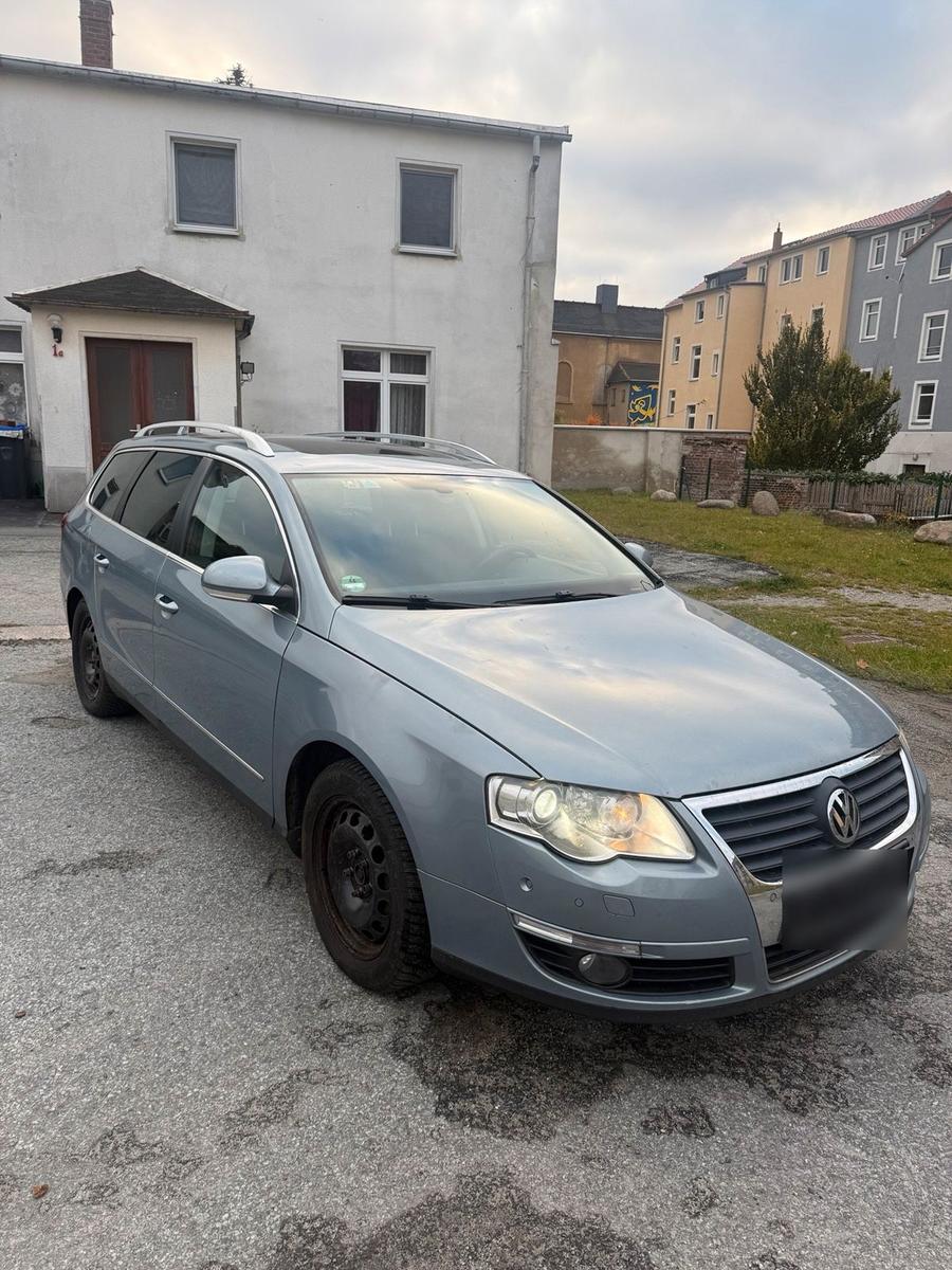 Volkswagen Passat 2008 — салон