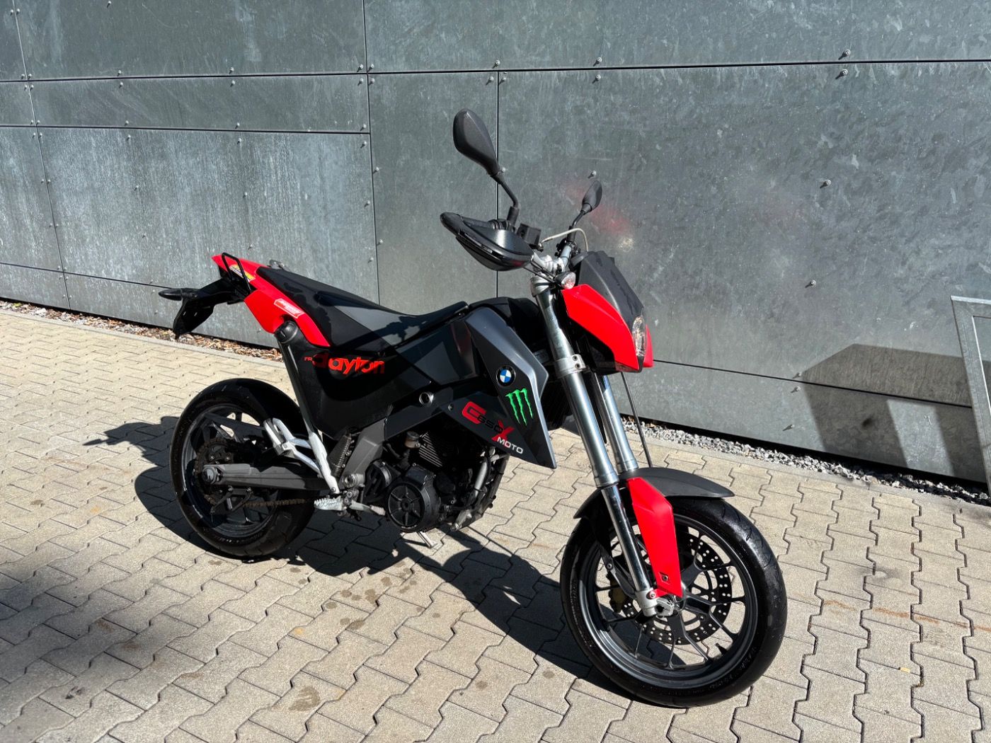 Fahrzeugabbildung BMW G 650 Xmoto