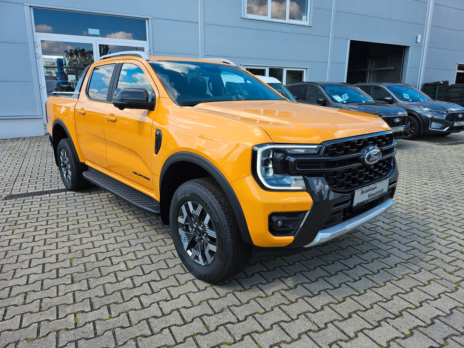 Fahrzeugabbildung Ford Ranger Plug-in-Hybrid Wildtrak e-4WD Doppelkabin