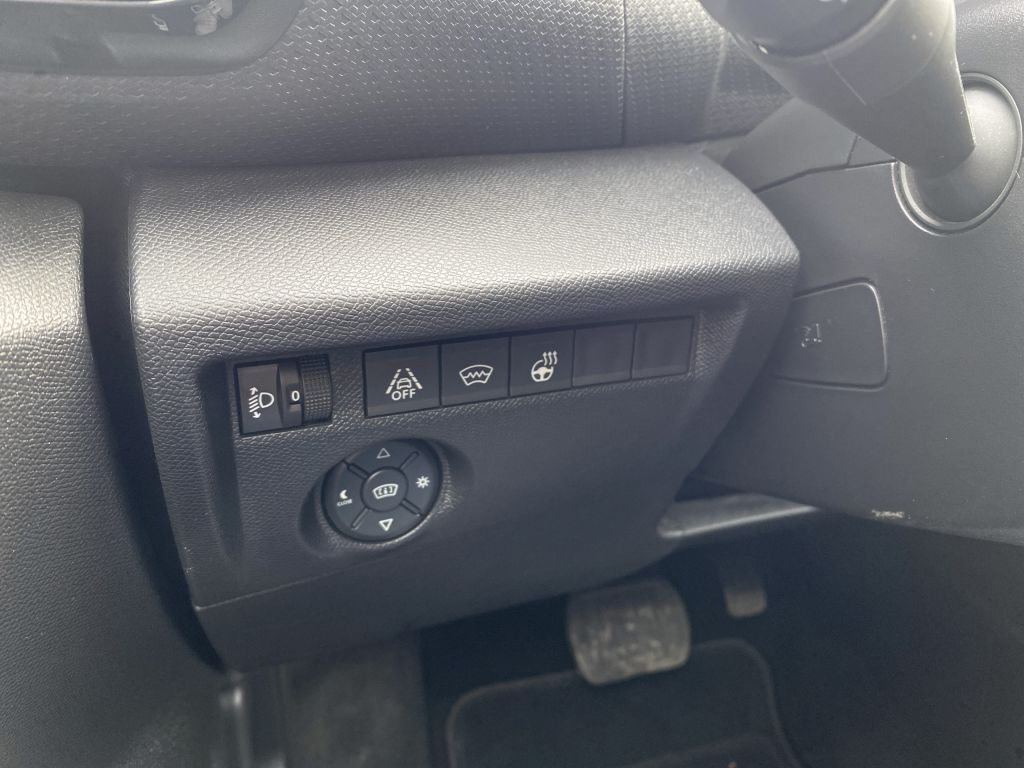 Fahrzeugabbildung Citroën C4 Benzin 155 Automatik Shine *Winterpak*Nav*LED