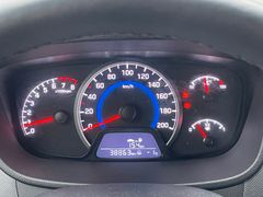 Fahrzeugabbildung Hyundai i10 1.0 Trend *Klima*Allwetter*Sitzhzg*Lnkrdhzg*