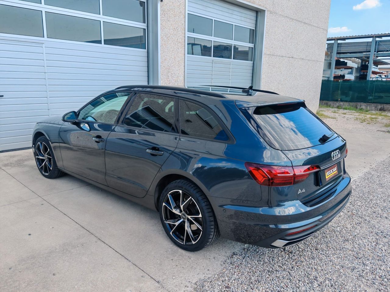 Audi A4 MATRIX 163CV VIRTUAL UNIPROPRIETARIO KM  imagem 3