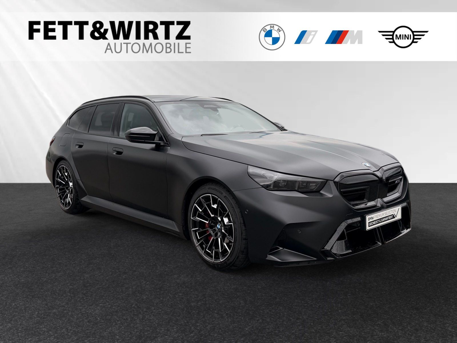 BMW M5 Touring Inkl. € 1.190 Zubehörbonus**Frozen Bl