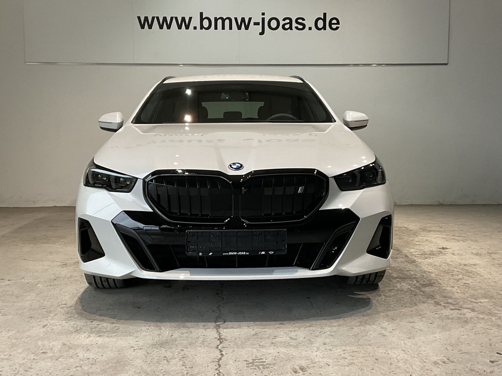 Fahrzeugabbildung BMW i5 xDrive40 Touring M Sportpaket DAB LED AHK