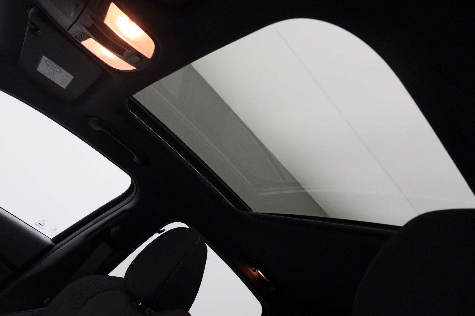 Fahrzeugabbildung Hyundai i30 Fastback N Performance Schiebedach 1. Hand