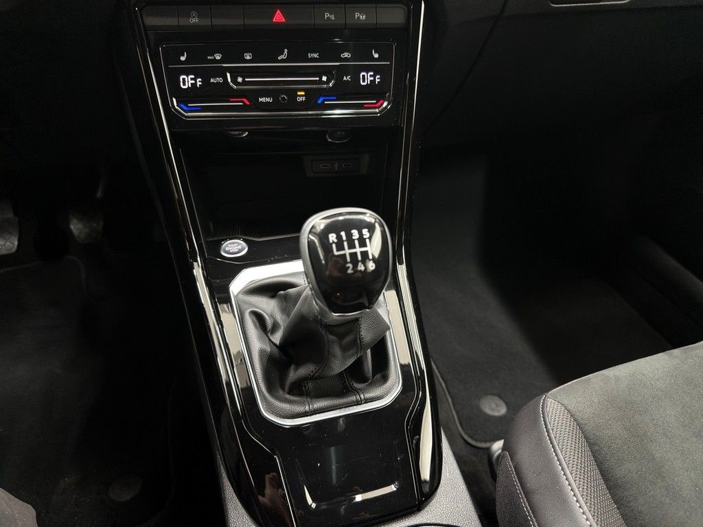 Volkswagen T-Roc - Bild 15