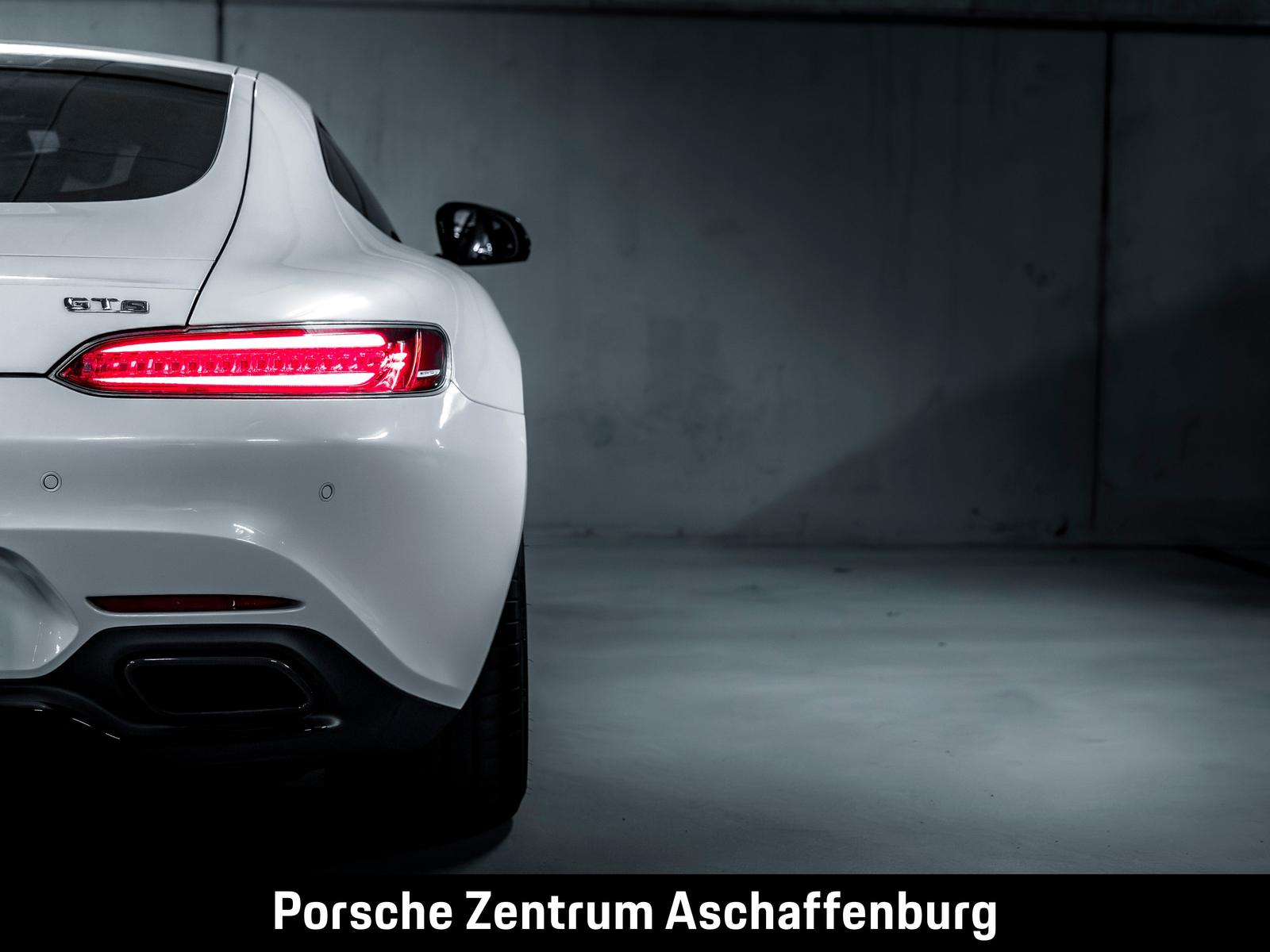 Mercedes-Benz AMG GT S Night Paket Performance Sitze