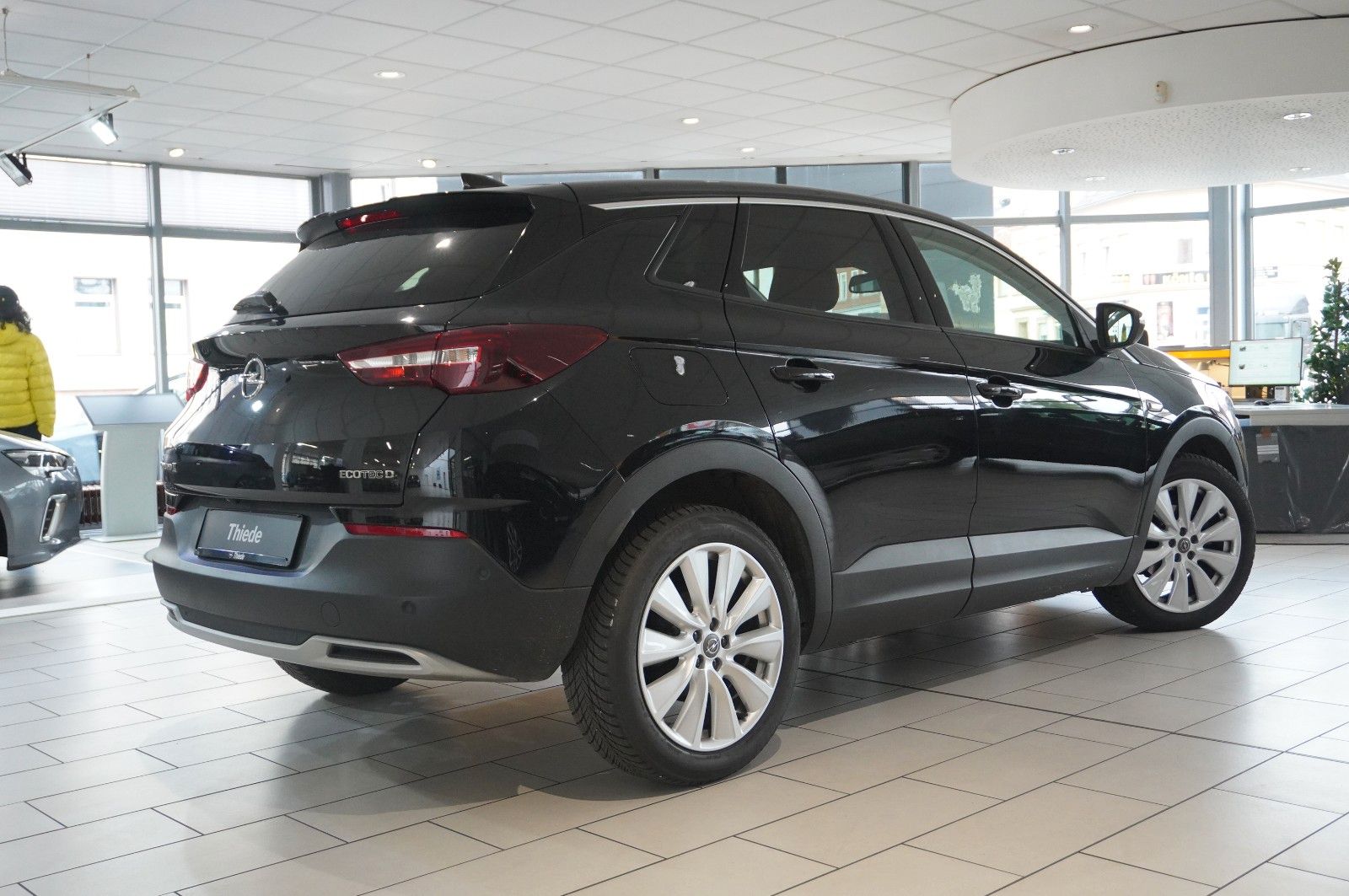 Fahrzeugabbildung Opel Grandland (X) 1.5D BUSINESS NAVI/LED/KAMERA/DAB+