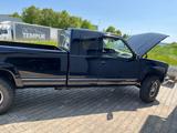 GMC Sierra K2500 C2500 Longbed  - schwarze GMC Sierra