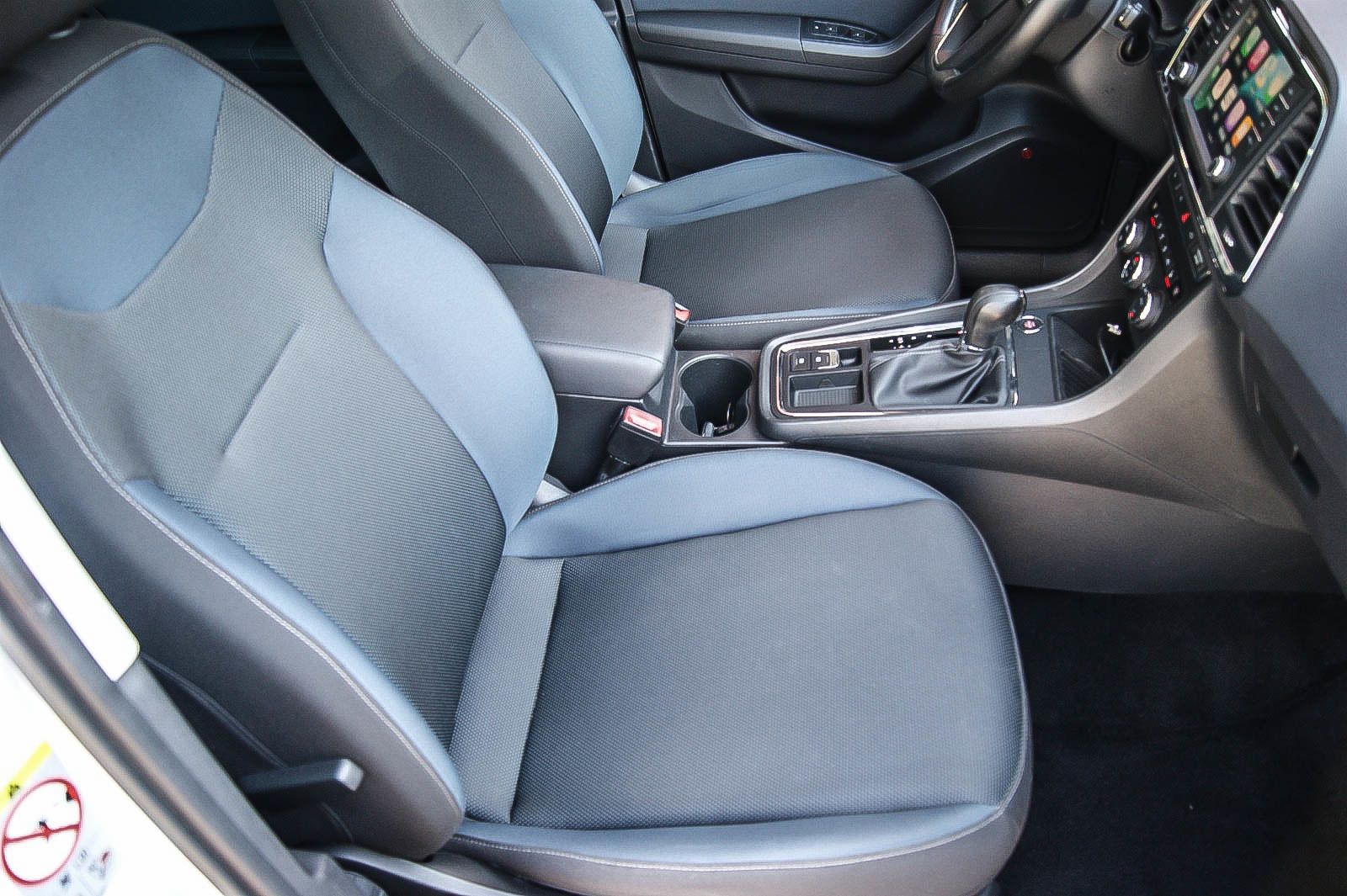 Fahrzeugabbildung SEAT Ateca 2.0 TDI DSG Style VIRTUAL BUSINESS ANHKZGV