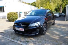 Fahrzeugabbildung Volkswagen Golf VII Lim. Highline BMT DSG Pano Klima Temp!