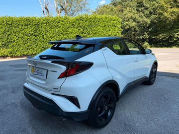 Toyota C-HR - 4