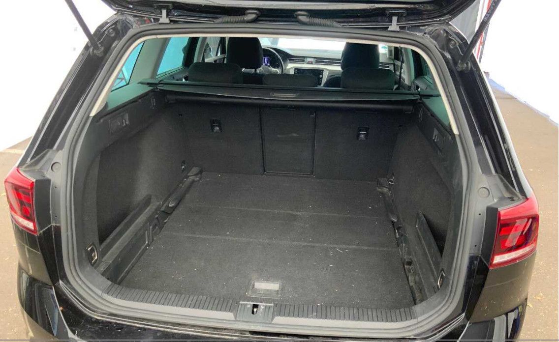 Fahrzeugabbildung Volkswagen Passat Var 2.0d Concept LED/ACC/NAVI/SHZ/RFK/8Fa