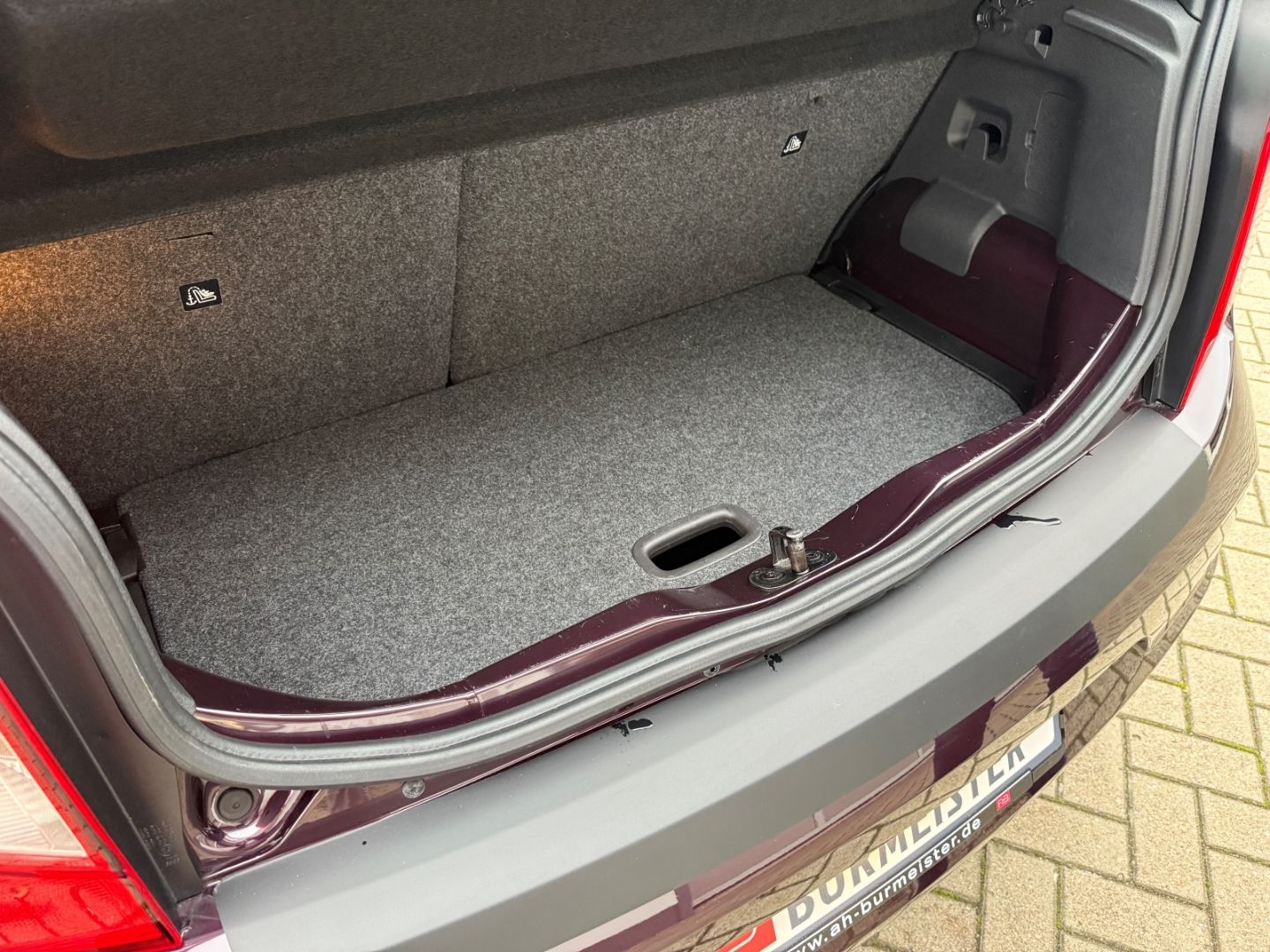 SEAT Mii Style 1.0 Cosmopolitan Sport-P. Alcantara GR - Image 24