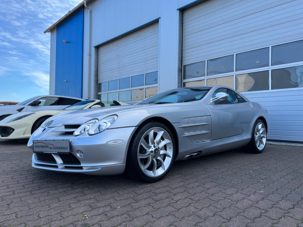 Mercedes-Benz SLR