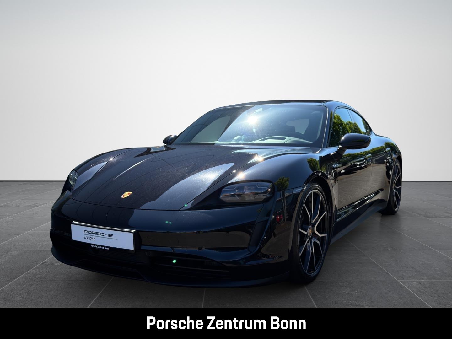 Porsche Taycan InnoDrive HeadUp LED-Matrix Surround-View
