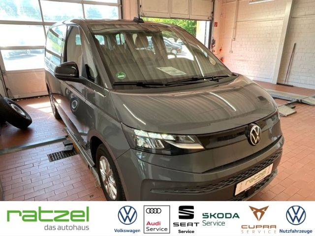 Volkswagen T7 Multivan 2.0 TDI DSG Navi ACC Rear View AHK L
