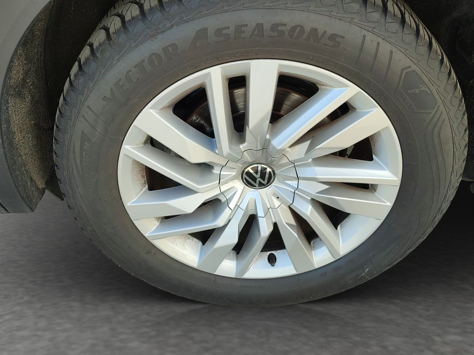 Volkswagen Touareg - Bild 15