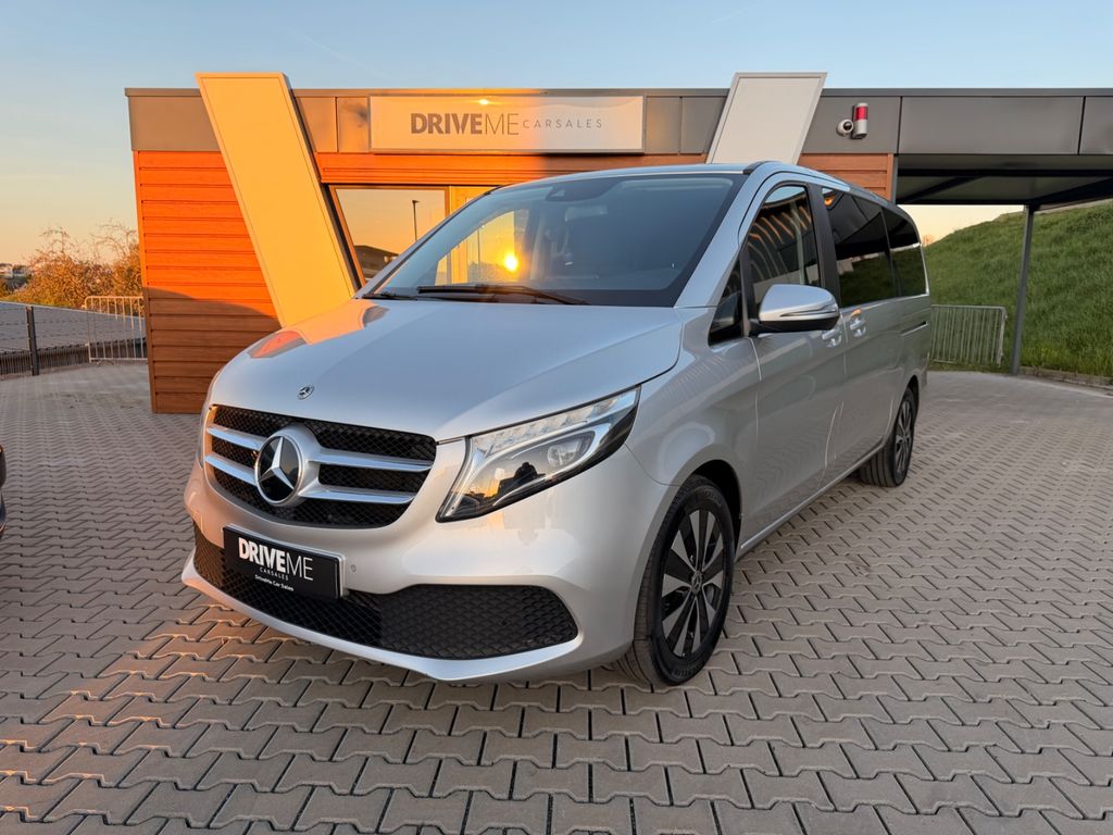 Image of Mercedes-Benz V 220