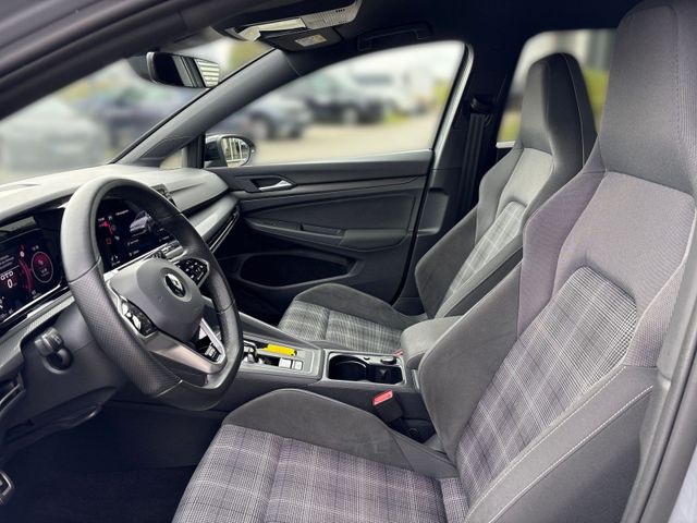 Golf VIII GTD 2.0 TDI DSG BLACKSTYLE LED+KAM+NAV