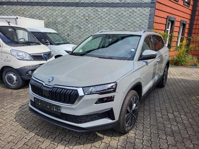 Skoda Karoq 1.5 TSI DSG Sport+AHK+PANORAMA+ACC+ALU'18+