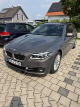 BMW 535d xDrive Touring A Luxury Line