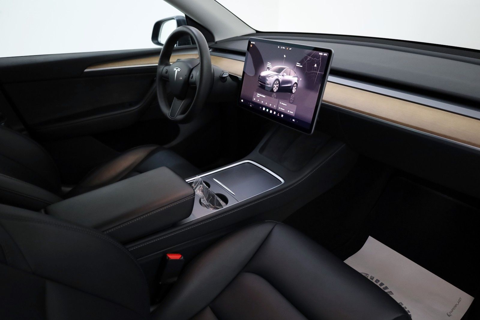 Fahrzeugabbildung Tesla Model Y Long Range Dual Motor AWD,Autopilot,Pano