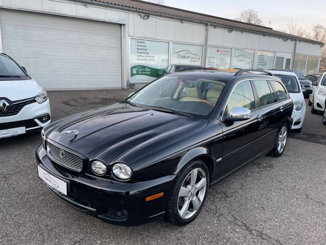 Jaguar X-Type Estate 2.2  Executive Aut.*LEDER*SHZ*PDC*