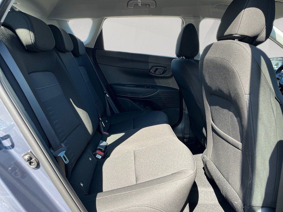 Fahrzeugabbildung Hyundai BAYON 1.0T 100PS DCT Trend Komfort