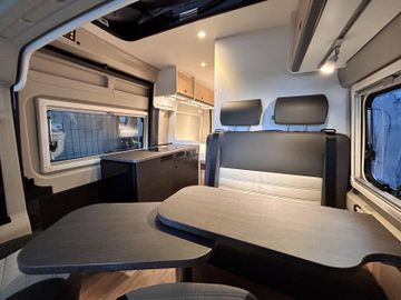 Sunlight Adventure Cliff 540 RT 8G LED Safety+ACC Digital