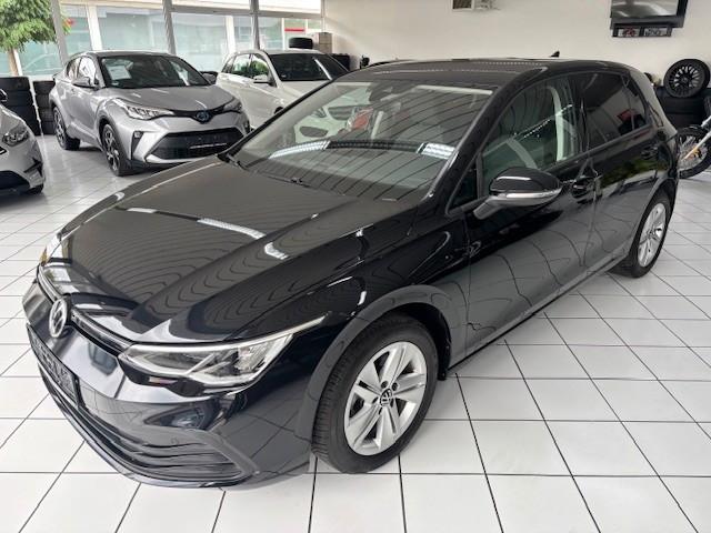 Volkswagen Golf VIII-2,0 TDI. Life-Spurhalte-Carplay-Ahk