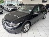 Volkswagen Golf VIII-2,0 TDI. Life-Spurhalte-Carplay-Ahk