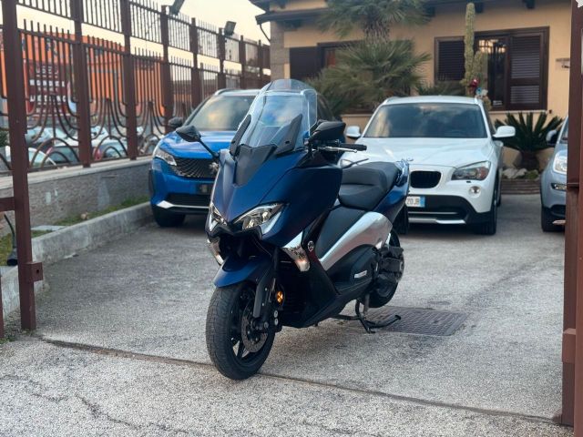 Yamaha TMAX 530 DX