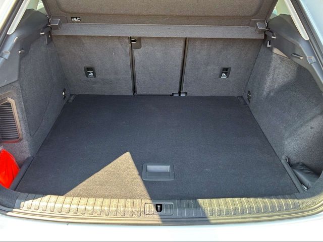 Q3 SUV 45 TFSIe S-TRONIC CAM+NAVI+SHZ+DAB